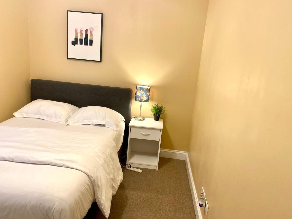 Entire Modern 2 Bedroom Apartment Chicago Dış mekan fotoğraf